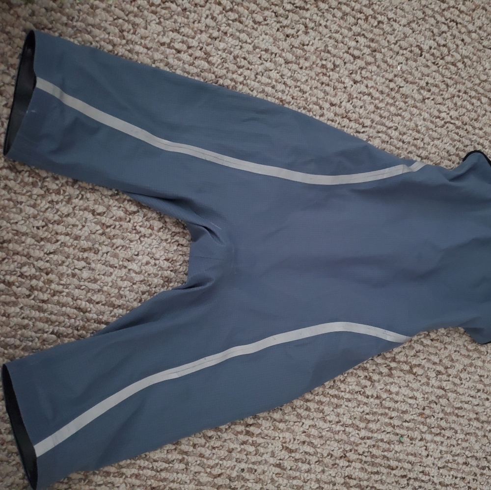 Arena Tech Suit - Picture 2 of 10
